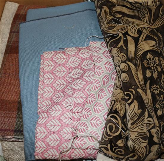 Box of lace